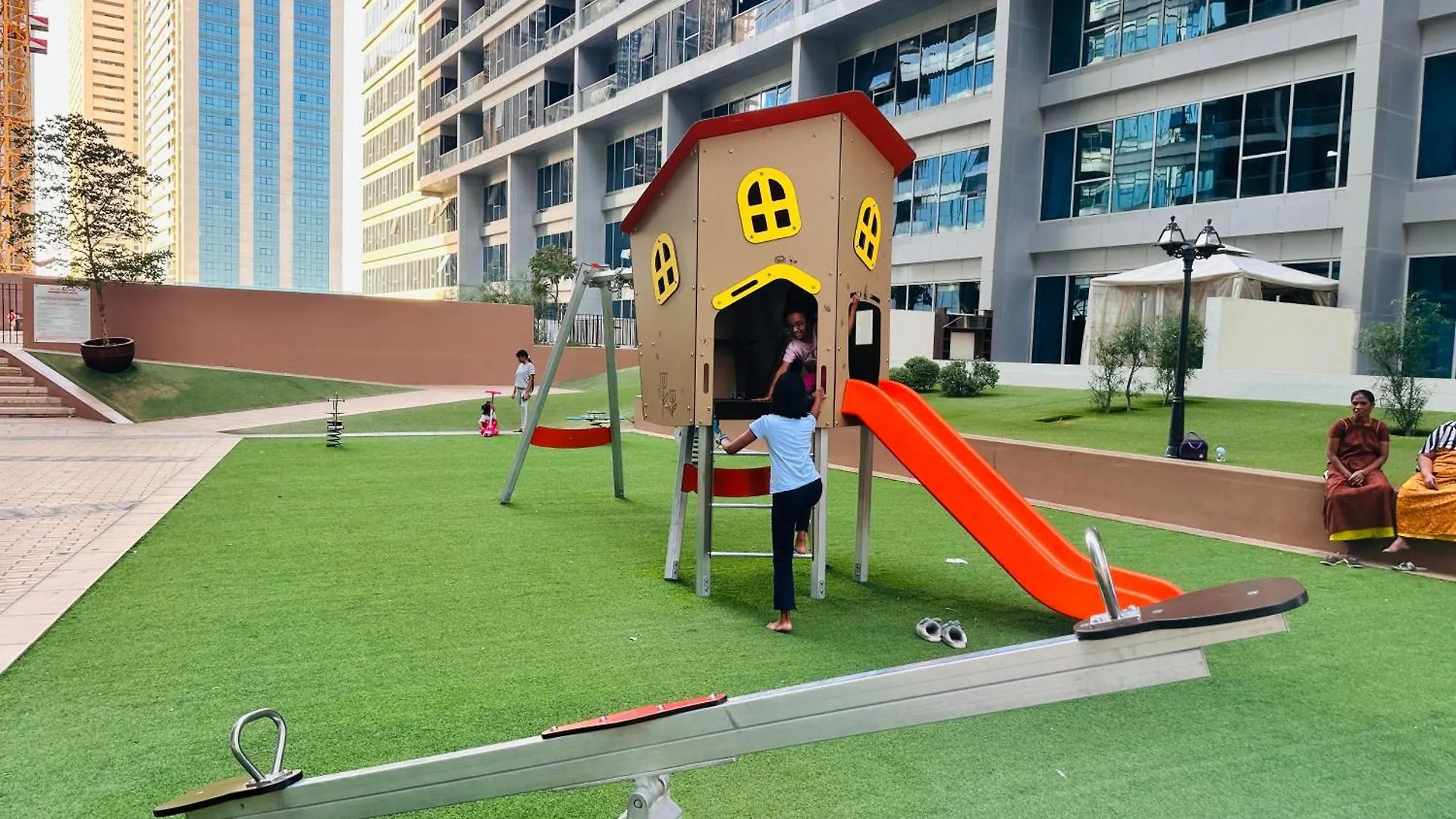 Airvistas Elevate Living 1Bhk Apartment Dubai United Arab Emirates