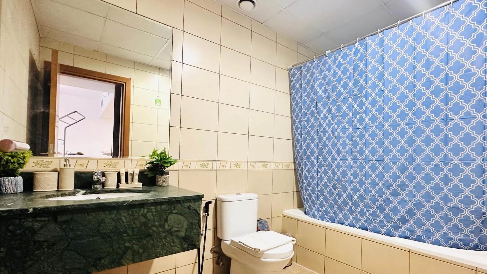 Airvistas Elevate Living 1Bhk Apartment Dubai 0*,  United Arab Emirates